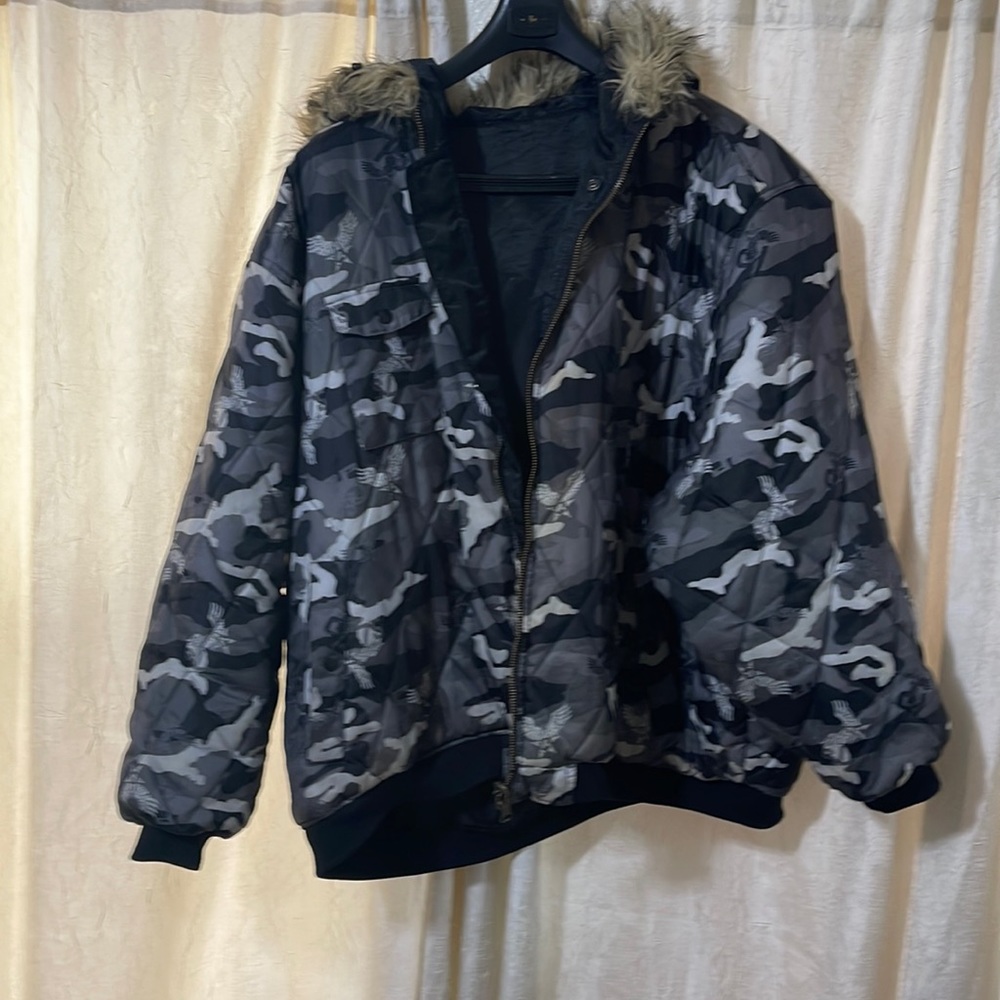 Vintage Avirex Flight Jacket 5x black/Camo Reversible Faux Fur Trim